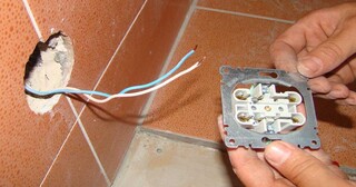 Замена розеток в Долгопрудном в октябре