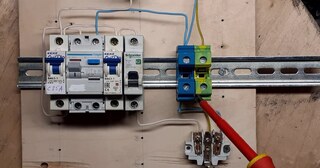 Установка устройства защитного отключения в Долгопрудном в октябре