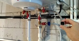 Установка накопительного водонагревателя в Долгопрудном в октябре